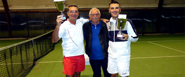 I vincitori della finale 2016 Schiappelli e Rappoccio premiati da Tacchini